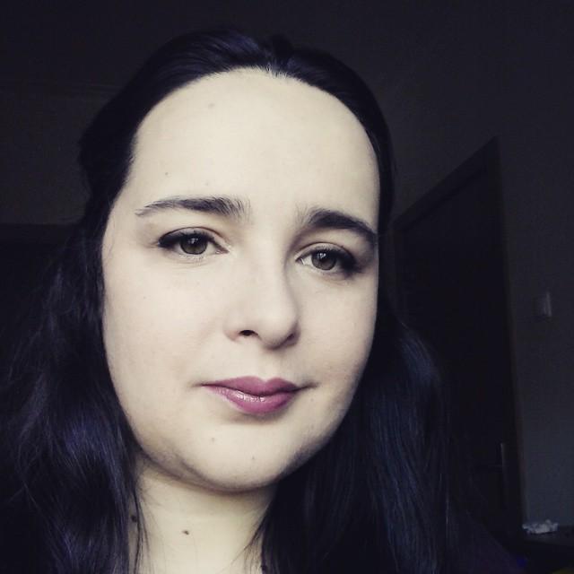 benfiquista, adora cosmética e moda, viciada em noticias e chocolate!