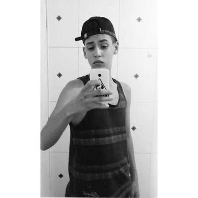Instagram: _gumendes
Skate or die