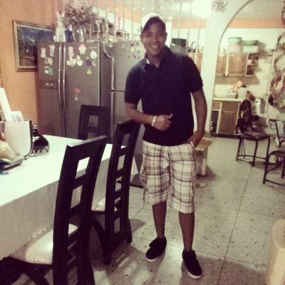 Dj Amante a la Musica y los Decibeles. POWER BLACK DISCPLAY SONIDO E ILUMINACION PROFECIONAL. IG Roberdjd