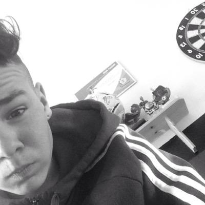 absolute_boss99's profile picture. 