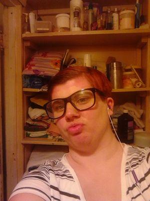 JamieTh19282113's profile picture. 