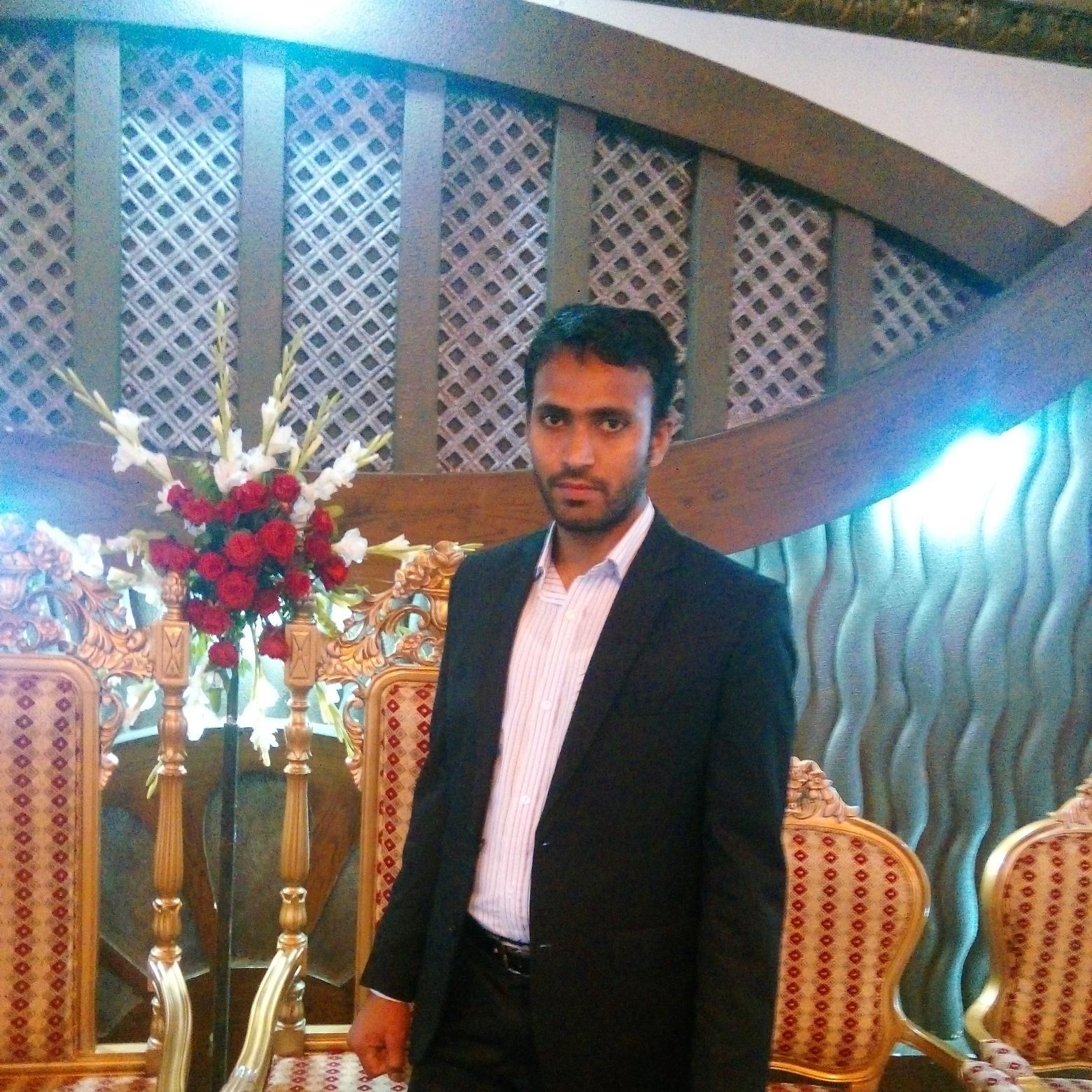 zeeshannuml's profile picture. 