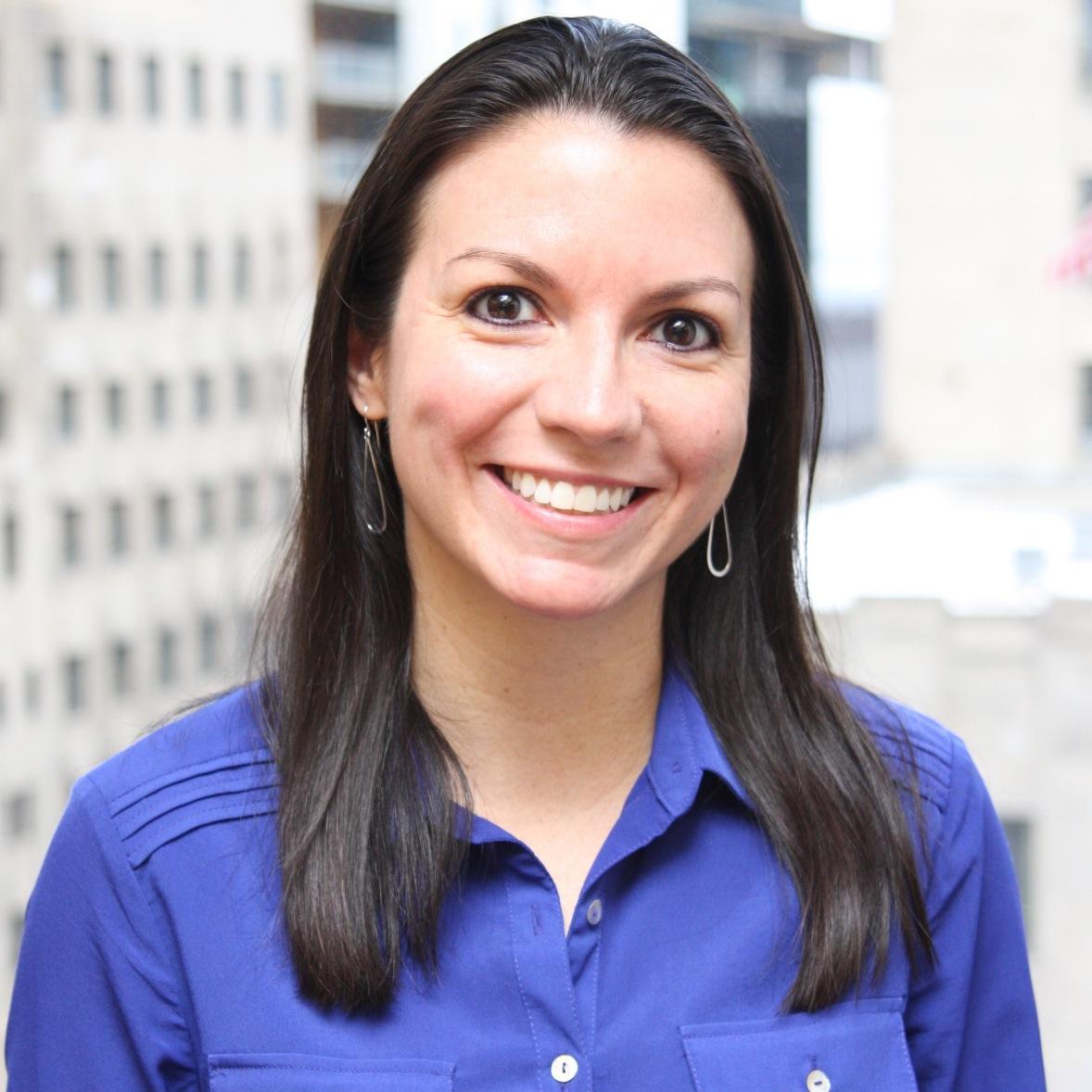 B2B Marketer, Bold Brunette, Networker and Culinary Explorer in Chicago.