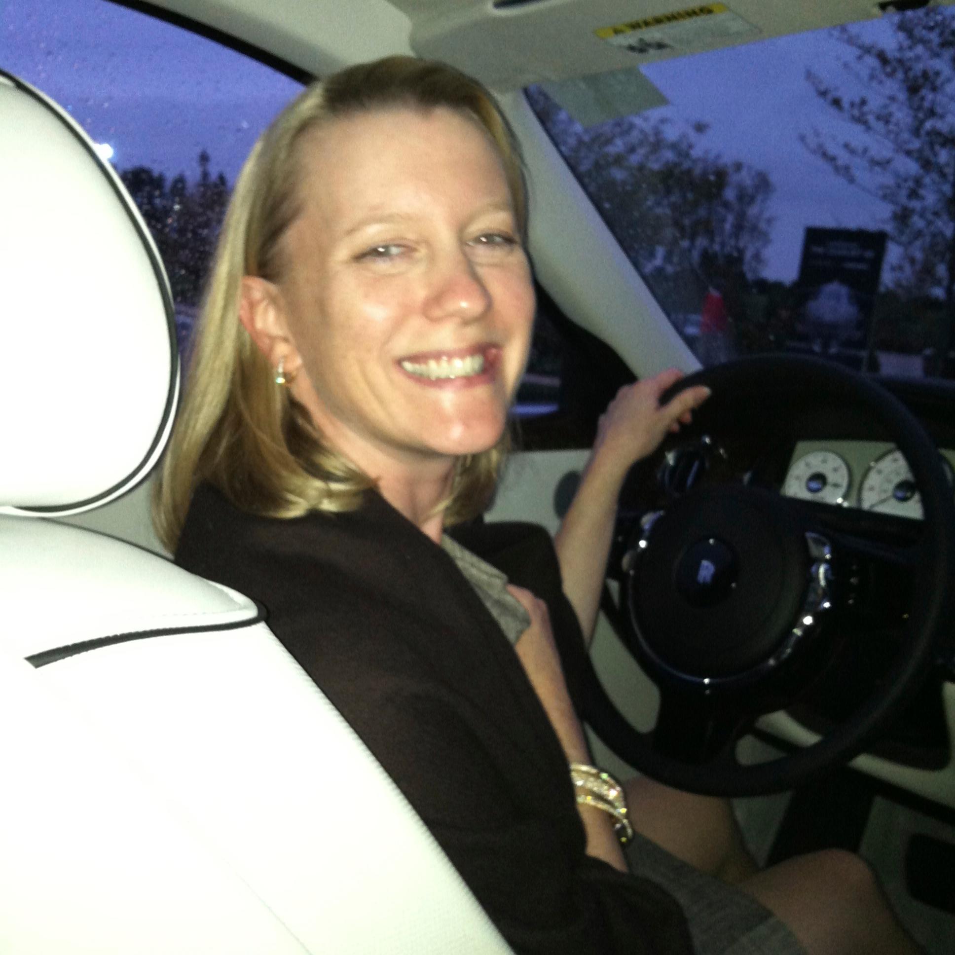 Project Manager at @VMware. Wife to David. Always looking for a delicious meal and a beautiful car.