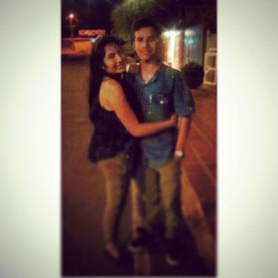 15a, Iam Enmanuelle 14-03-14.♥ 13meses @I3SS_                                                Soy de mi novio♥