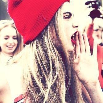 Quem me ver, me vê sorrindo e vai ser sempre assim… Sorriso doce que faz apaixonar…