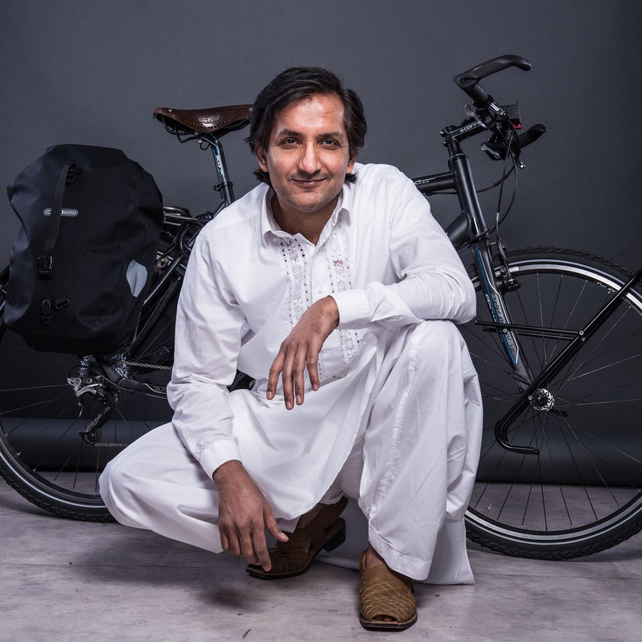 Bicycle Touring. Photography. Stories. Cycling the world. 69,000 km in 66 countries. Photos & stories on Facebook/Instagram: KamranOnBike