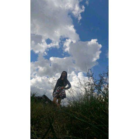 Finaidr15's profile picture. ig : finaindriana15_