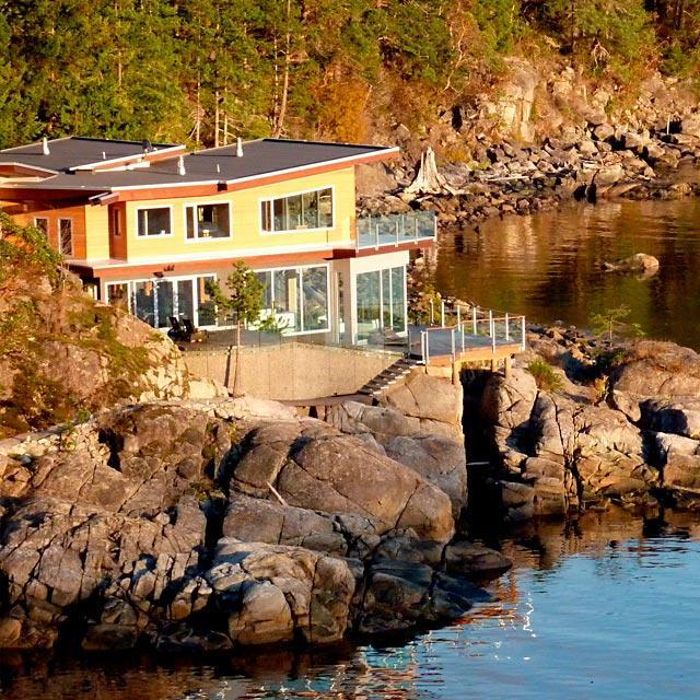 Spectacular, private, waterfront estate B&B and vacation villas on the gorgeous #SunshineCoastBC