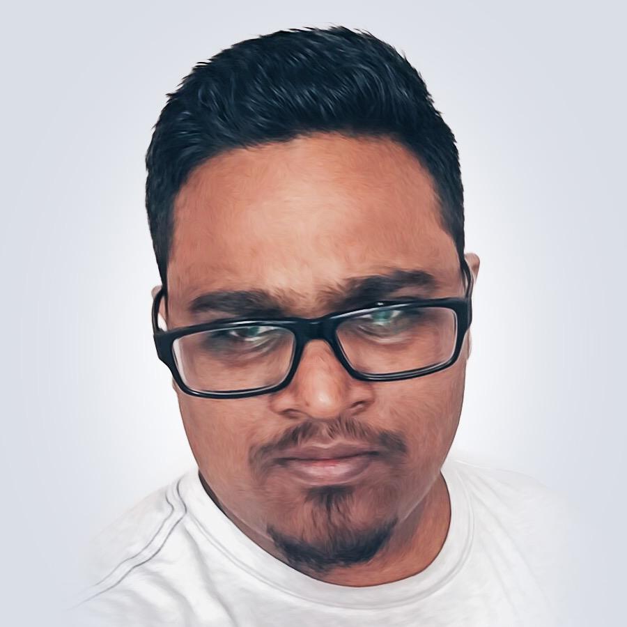 sajeefied's profile picture. Veteran Designer. Shutterbug.