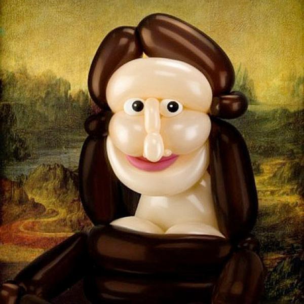 Da Vinci me creó con la punta del nardo. Para contrataciones negociar con el Museo del Jamón.