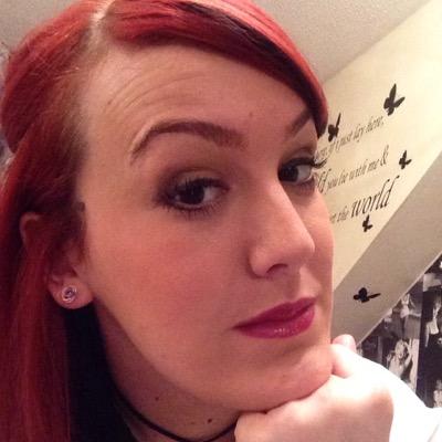 sophie_Younique's profile picture. Lover of make-up, fashion, the gym and horse riding ✌️Younique presenter striving to giving women their confidence and smile back