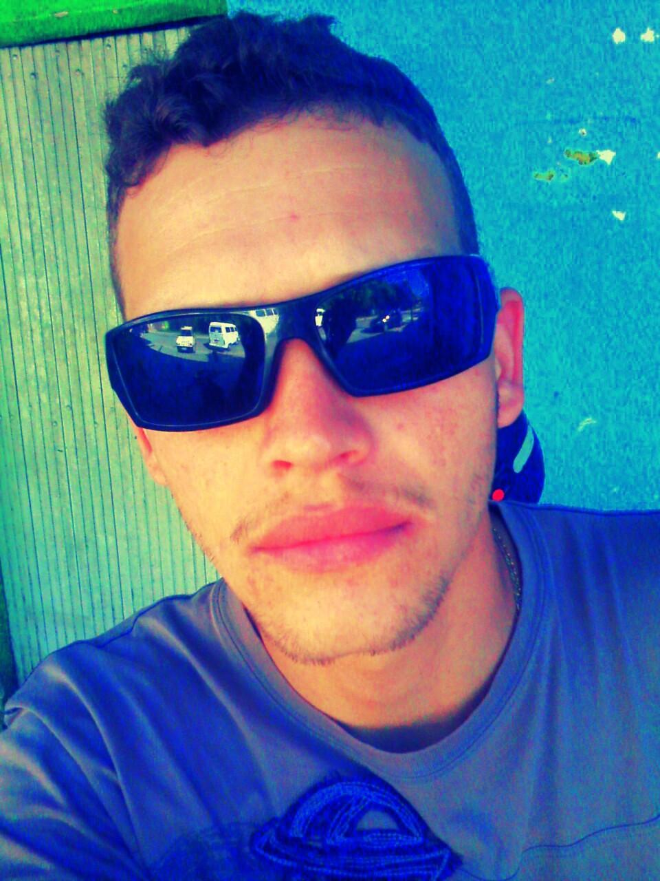 DiegoMnzsGms's profile picture. 