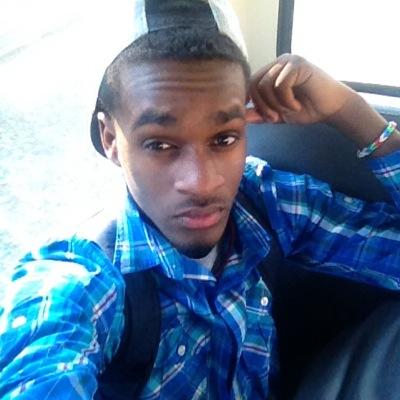 Django.jr☝️, 17years young1⃣7⃣, if I had feelings, i wouldnt express em.... Carmen son❤️.