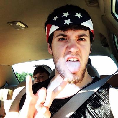 Ryanroks2117's profile picture. 