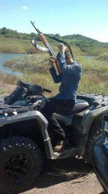 empresario con el mas perron de Sinaloa
