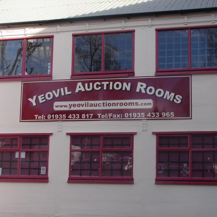 Dealers, Storage Hunters, Auctioneers And Owners Of Yeovil Auction Rooms