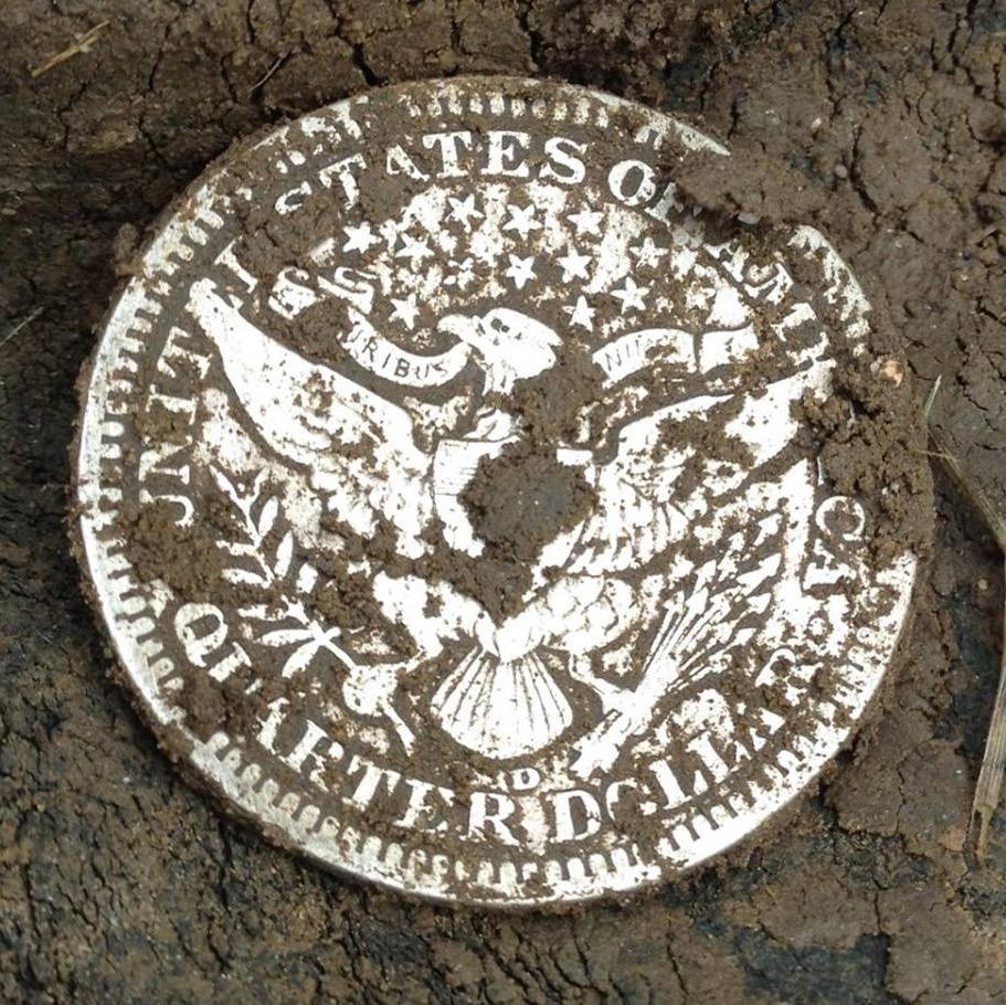 Metal Detecting : One World, One Passion, One History. Find us on Facebook : https://t.co/UCeuKANzBT
