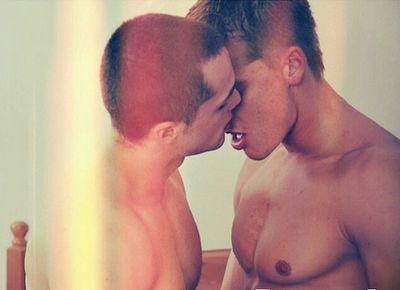 Este perfil é pra você que ama e não tem preconceitos.

This profile is for you who loves and has no prejudice.