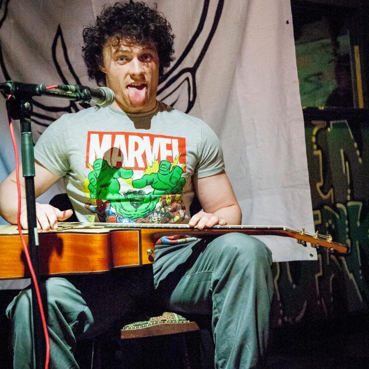 Original_Aceman's profile picture. Full time chiller.