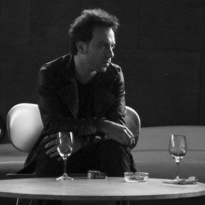 intoTwine's profile picture. Ossessionato dal vino. Elemento capace di coniugare nobili conoscenze a circostanze di estremo piacere. Scrivo su un piccolo blog: https://t.co/nqNu8D5fRx