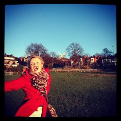 Me: Events Management, Marketing & Recruitment @ UoL. Enjoy festivals, gigs, snowboarding, reading, travelling & having a good giggle with my family & friends!