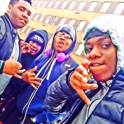 Free the Bottom Family ! OnlyTheBottom Cuz Niggas Aint wif You ! #FootballIsLifee