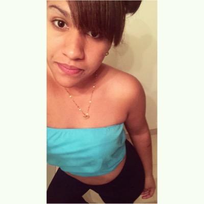 escarletjj426's profile picture. 