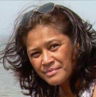 Voor iedereen die het roer wil omgooien, kun je bij mij terecht ik bied je ondersteuning in de vorm van; Coaching, Counseling & Training.