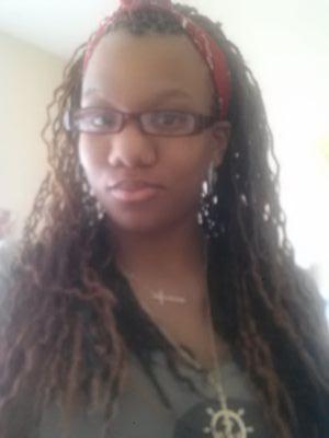 A single proud mother ! :) A college student and working mother who has her own. I act like a Lady, but I think like a Boss.