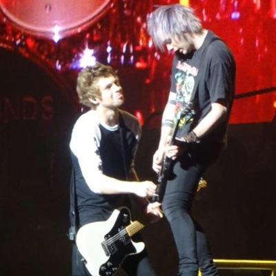why does michael clifford have a better ass than me??? ash/4