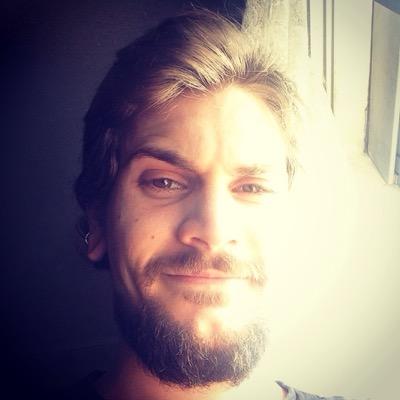 Andres212Hache's profile picture. 