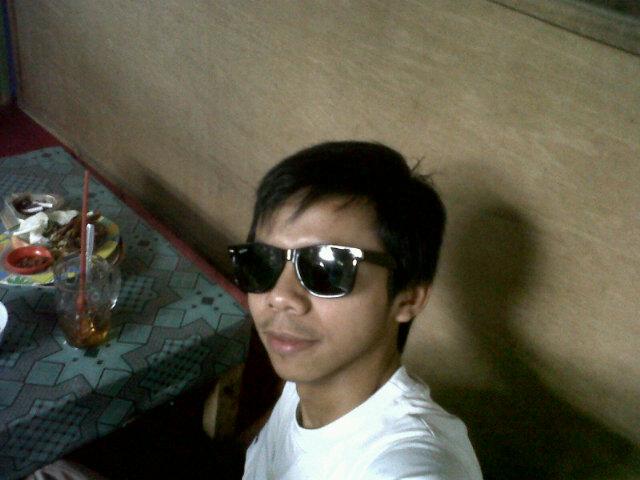 Sing penting siji, mboten pareng sambat..☺