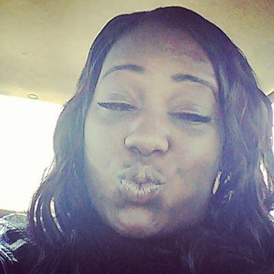 I DON'T MESS WITH TO MANY PEOPLE I KEEP A SMALL CIRCLE AROUND ME. R.E.A.L REALIZING   EVERYONE AIN'T LOYAL