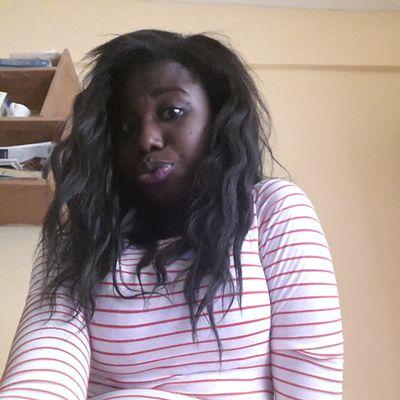 henrietta_osae's profile picture. i loveeee jennette mccurdy,hayley kiyoko,Snapbacks,basketball,starwars......i dont bite unless u lyk dat!xoxo!!!!!!