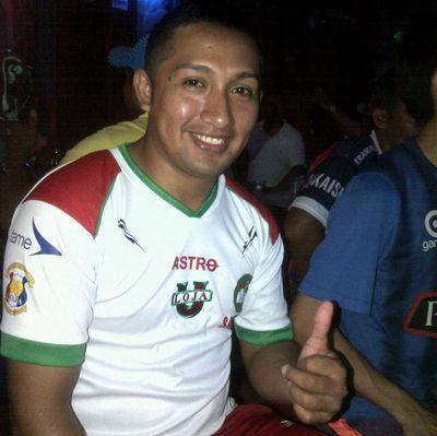 antes de criticarme intenta x lo menos superarme un poquito