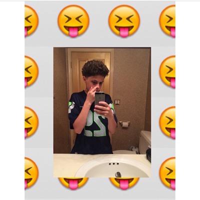 Studdurs's profile picture. 