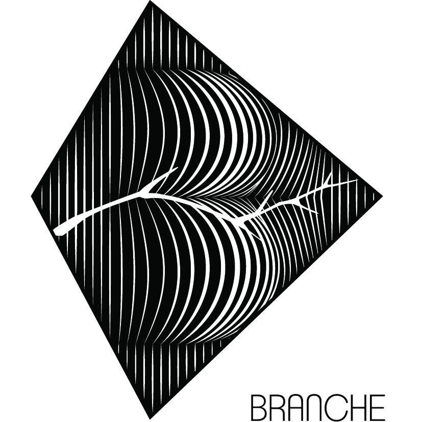 La BRANCHE se joue des conventions pour créer des interrogations.

BRANCHE plays with conventions to create questioning.