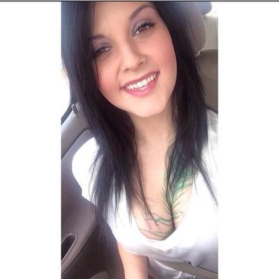 kate_hammack's profile picture. I'm fun. Instagram: Kate_17 snapchat: Kate_876