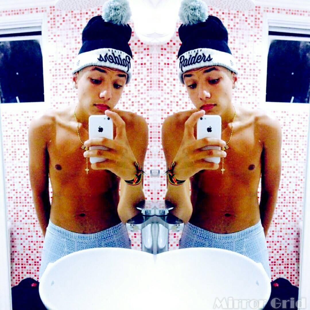 mazoni_e's profile picture. 