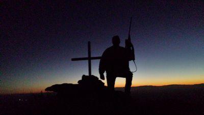 ChicoHoglunds's profile picture. Anyone can give their kids a gift. A true parent are the ones that play it with them! We love our Packers and SF Giants!