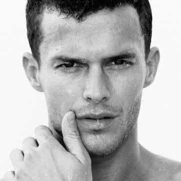 OOC for @ProtectingHer #Infinity Claimed by Claire. {RP/MC18+}