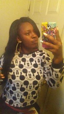 Insta- yanna_baaee
facebook- Maria Garcia
KiK- liddlebri