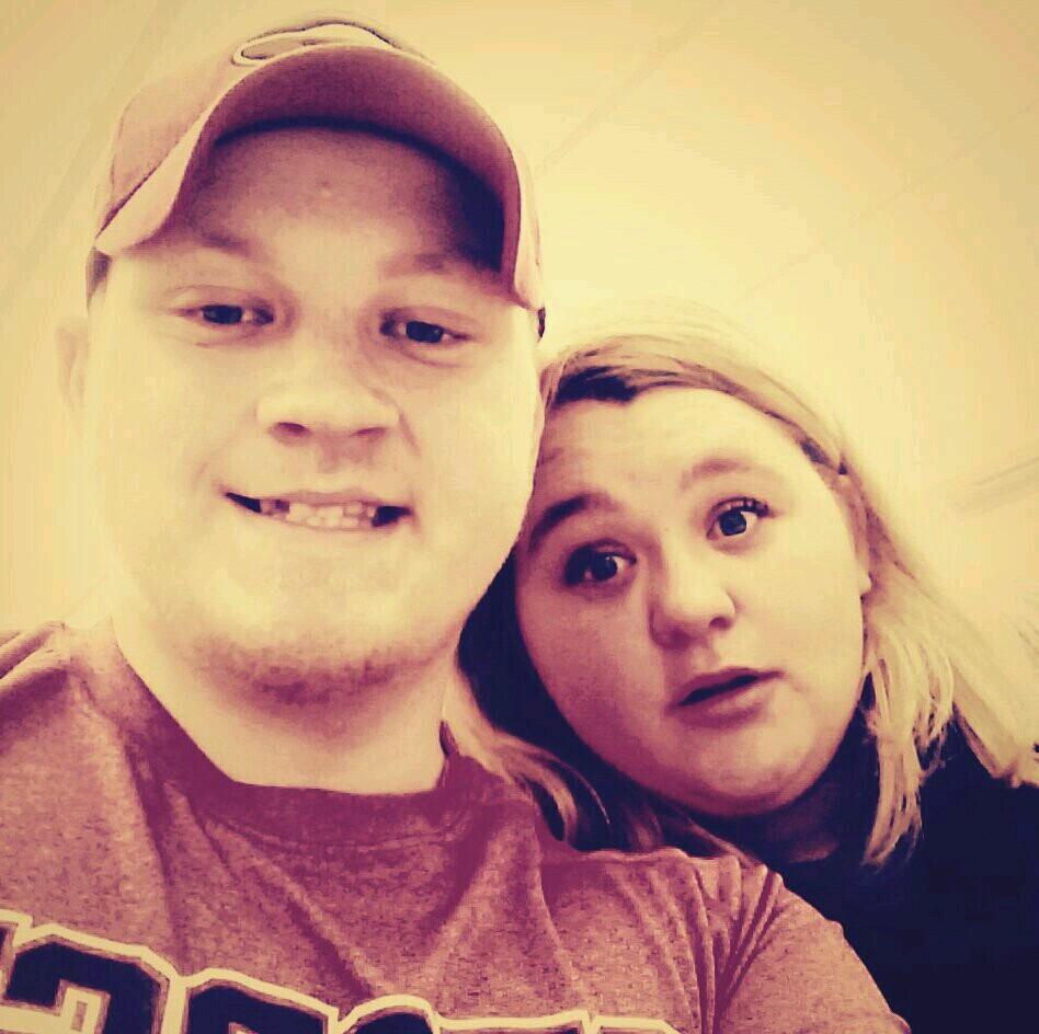 mjandamber20's profile picture. 