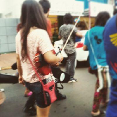 Y hay días en las que no se necesitan palabras, Solo Música.!