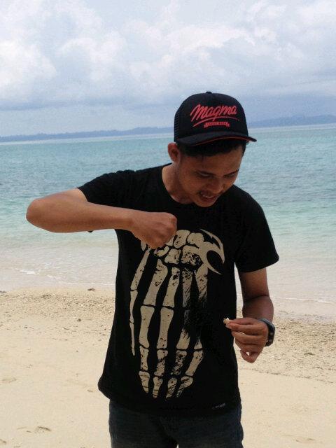 awtafTing's profile picture. Why so serious ?