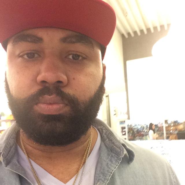 2skeet's profile picture. instagram: chef_sosa
Chef Extraordinaire
The Black Jimmy Conway... A good earner... But im wild i take to many chances