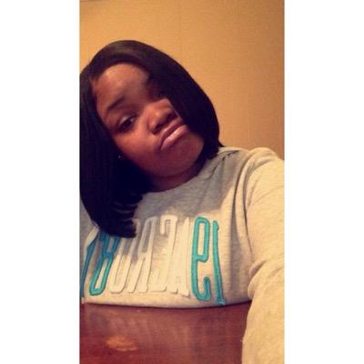 my twifey @MeSoWeKnoYuReal. bestie @ThugLifeOf_2pac. my hitta @_flawlessxxxx. 9⃣teen. CollegeGirl.