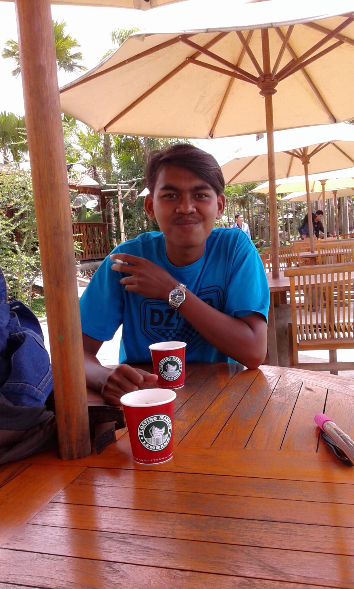 Ijonk_7's profile picture. 