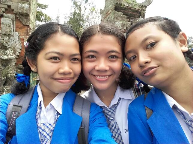 Kardew_'s profile picture. Dewa Ayu Kartika Dewi | Siangan | SMAN 1 Blahbatuh.